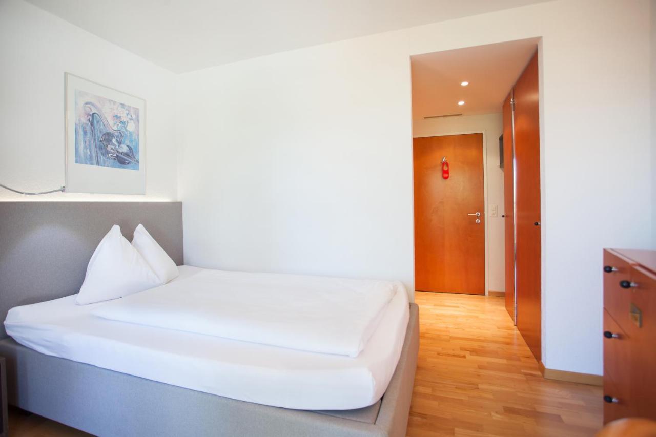 Guesthouse Zurzach - Self Check-In Exterior photo